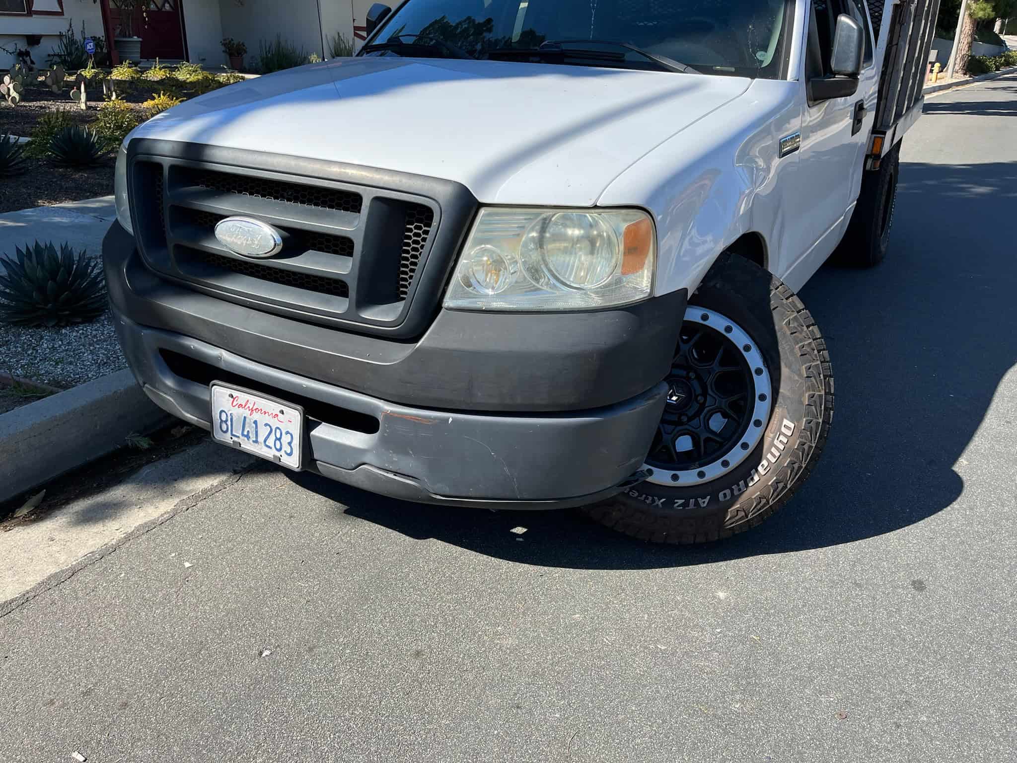 Tow truck Long Beach