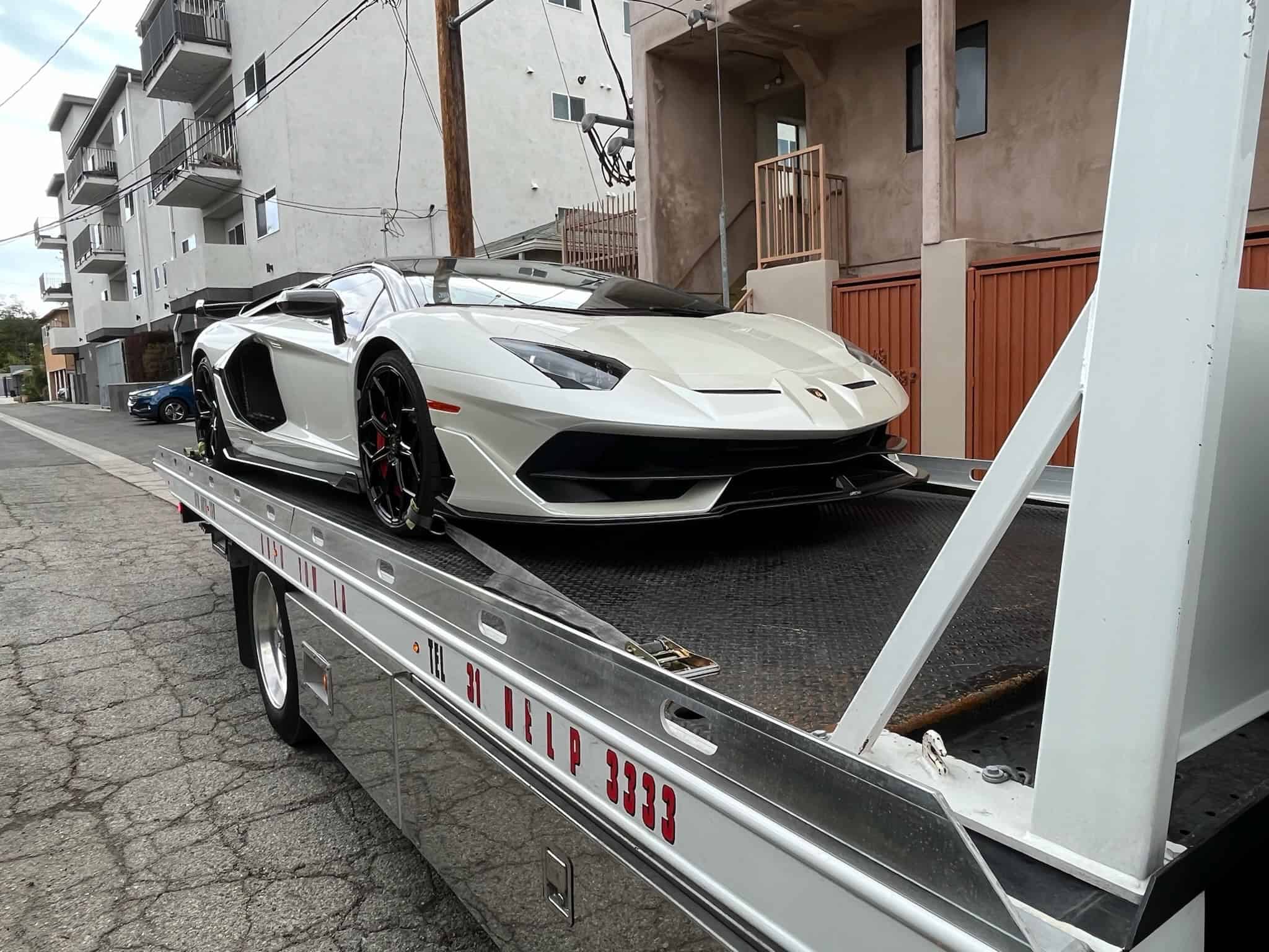 Tow truck Marina del Rey